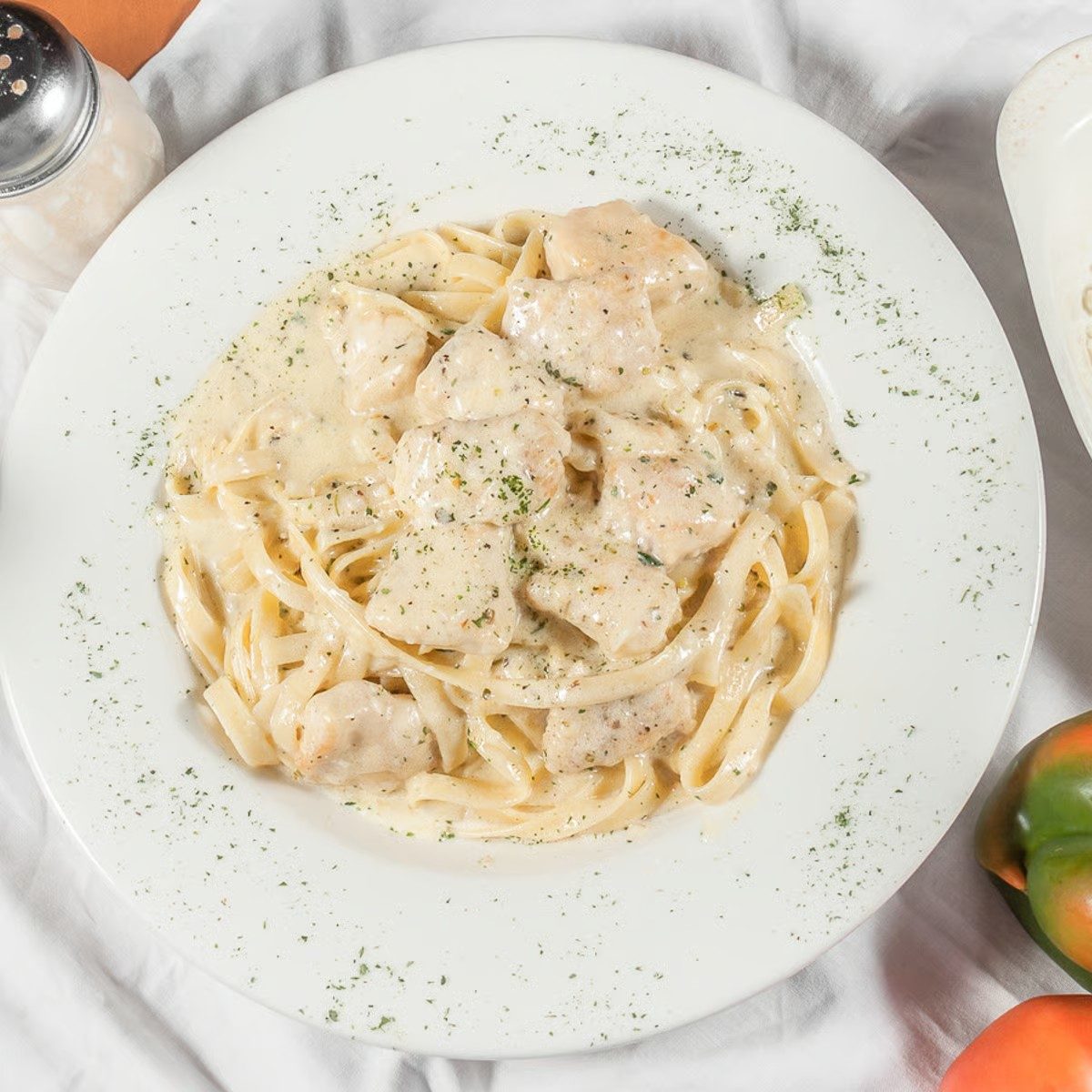 Chicken Alfredo.